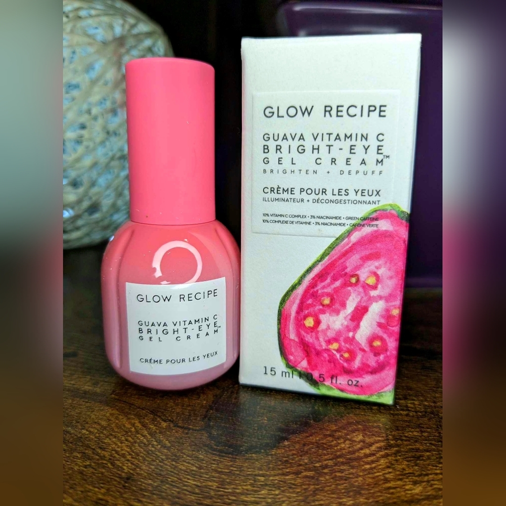 Glow Recipe Guava Vitamin C Bright-Eye Gel Cream